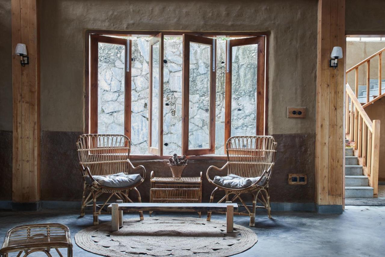 Firdaus Creative retreat&experiences Hostel Shimla Exterior foto