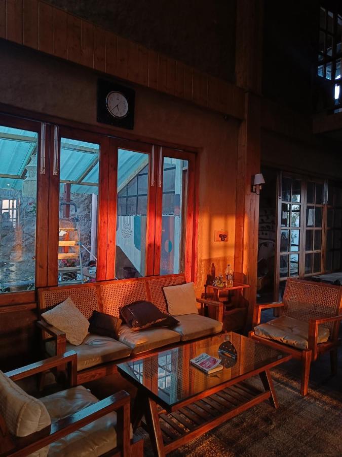 Firdaus Creative retreat&experiences Hostel Shimla Exterior foto