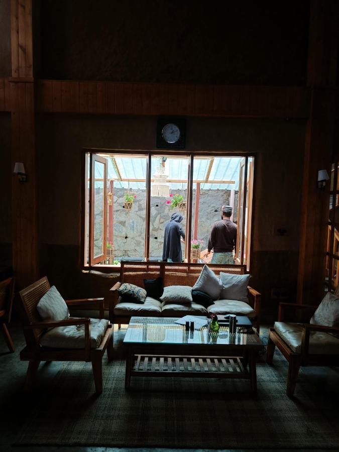 Firdaus Creative retreat&experiences Hostel Shimla Exterior foto