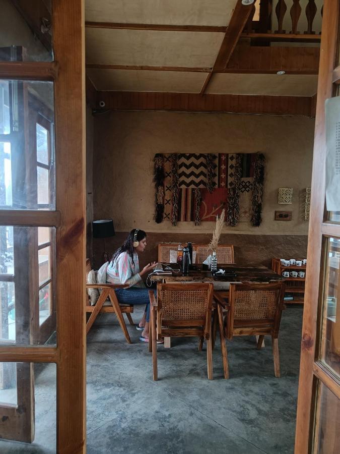 Firdaus Creative retreat&experiences Hostel Shimla Exterior foto